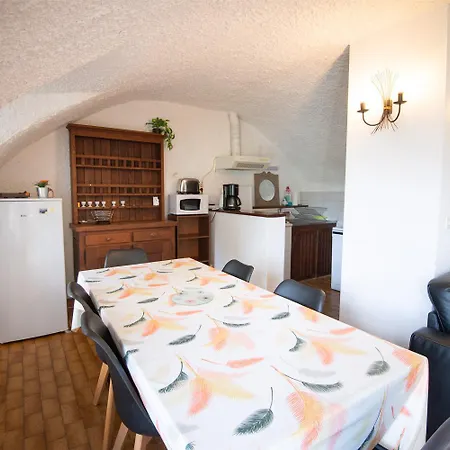 De France 2 Epis 5 Personnes A Mazel Bouissy Prázdninový dům